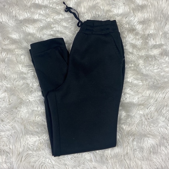 Kid’s 32 Degrees Black Drawstring Joggers with 3 Pockets - Picture 3 of 10